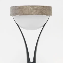 Les Jardins Solcellelamper > Tyble LED solcellebordlampe, sort/teak, 2.700 K, 200 lm