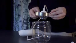 UMAGE Pendellamper > Acorn hængelampe 1 lyskilde rav messing