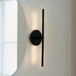 Væglamper ^ UMAGE LED-væglampe Omni, sort, bredde 54 cm, 2 lyskilder
