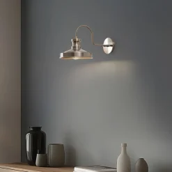Opviq Gang|Væglamper > Væglampe Berceste, guld, metal, højde 23 cm, E27
