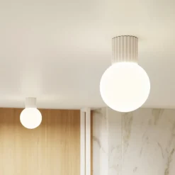 Væg- Og Spejllamper ^ SOLLUX LIGHTING Væglampe ORBI, beige, glas/metal, Ø 12 cm, IP44, G9
