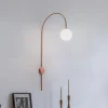 ALDEX Væglamper|Væglamper > Væglampe Una, metal, glas, koralrød