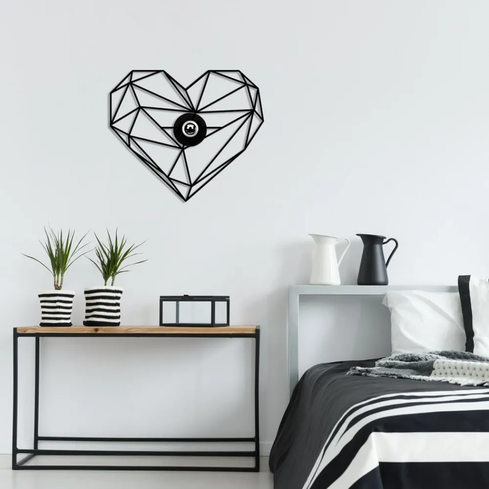 Opviq Væglamper|Væglamper > Væglampe W-046, sort, hjerteformet design, MDF-træ laserskåret