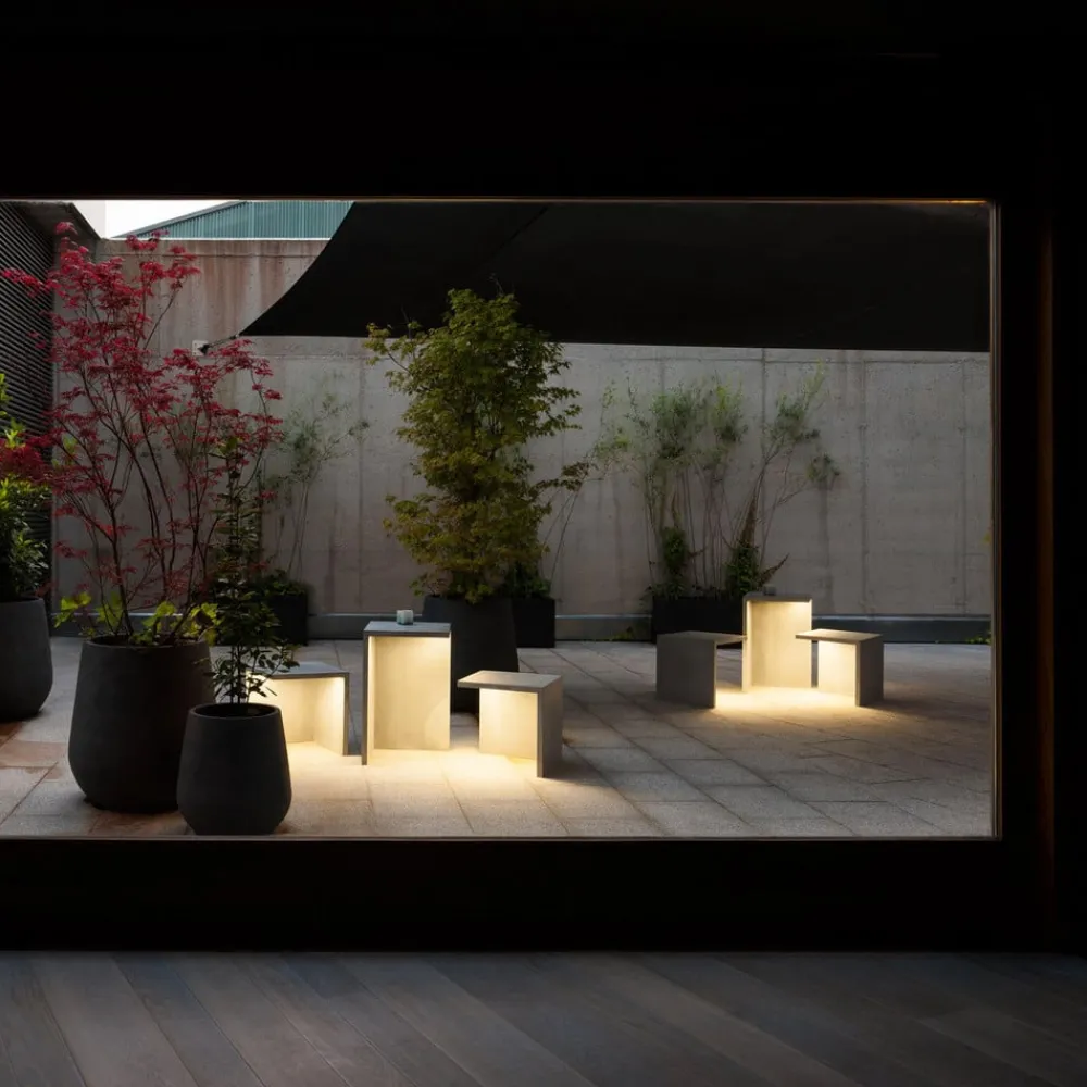 Vibia Gadebelysning > Empty 4130 udendørslampe, beton, 70 cm