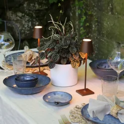 Zafferano Dekorationsbelysning|Terrassebelysning > LED-batteridrevet bordlampe Poldina micro, rustbrun, IP65